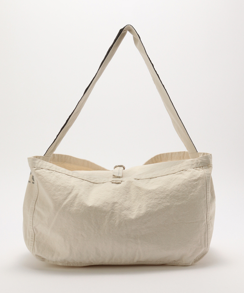 JOURNAL STANDARD(ジャーナルスタンダード)の「P.E SMU NEWS PAPER BAG(ショルダーバッグ・メンズ・ボルドー/ブラック/ブラウン/ネイビー・FREE)」の6枚目の写真