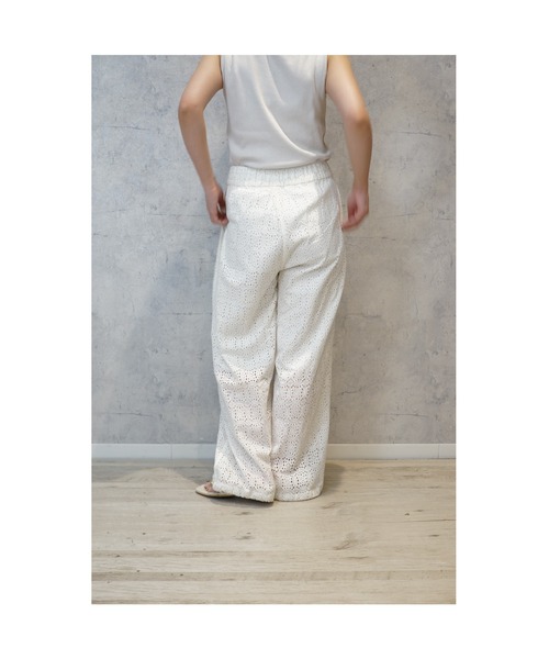 JETSET SOLO PLUS (ジェットセットソロプラス)の「【INDUS luxury for JETSET SOLO PLUS】カットワークレースドロストヘムパンツ(その他パンツ・レディース・オフホワイト/ブラック・FREE)」の6枚目の写真