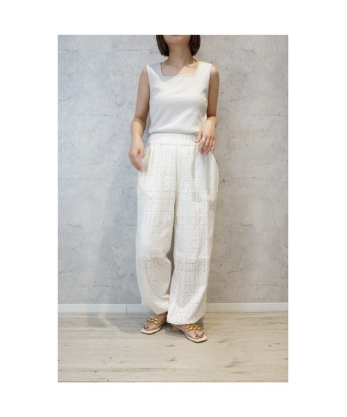 JETSET SOLO PLUS (ジェットセットソロプラス)の「【INDUS luxury for JETSET SOLO PLUS】カットワークレースドロストヘムパンツ(その他パンツ・レディース・オフホワイト/ブラック・FREE)」の8枚目の写真