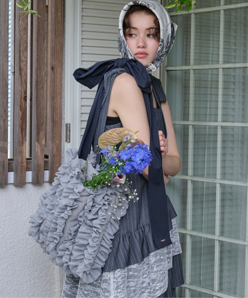 loin nuit(ロワンニュイ)の「tulle ribbon multiway bag / チュールリボンマルチウェイバッグ(ショルダーバッグ・レディース・ブラック/ライトグレー/ピンク・FREE)」の12枚目の写真