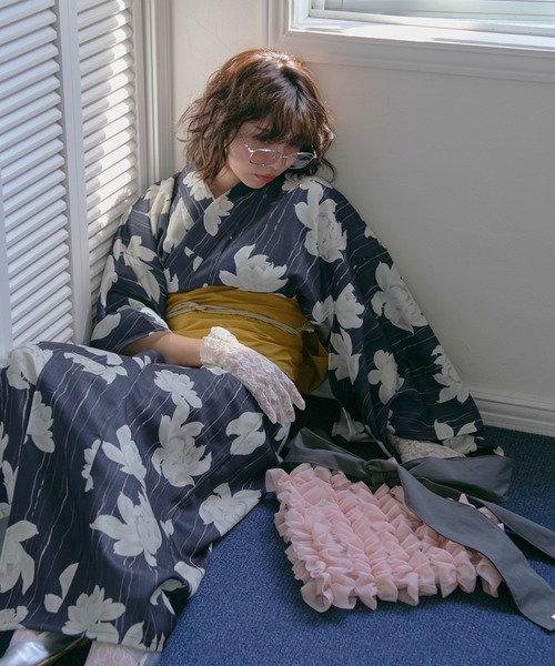 loin nuit(ロワンニュイ)の「tulle ribbon multiway bag / チュールリボンマルチウェイバッグ(ショルダーバッグ・レディース・ブラック/ライトグレー/ピンク・FREE)」の5枚目の写真