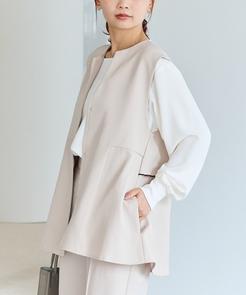 LAVEANGE（ラビアンジェ）の「【好機能シリーズ】抗菌/防臭/防シワ/メロウフリルベスト（ベスト・レディース・ブラック/ベージュ・M/LL/3L/4L/5L）」の14枚目の写真