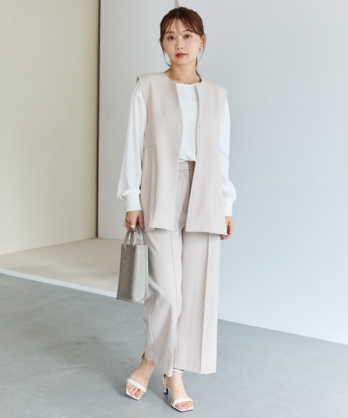 LAVEANGE（ラビアンジェ）の「【好機能シリーズ】抗菌/防臭/防シワ/メロウフリルベスト（ベスト・レディース・ブラック/ベージュ・M/LL/3L/4L/5L）」の17枚目の写真