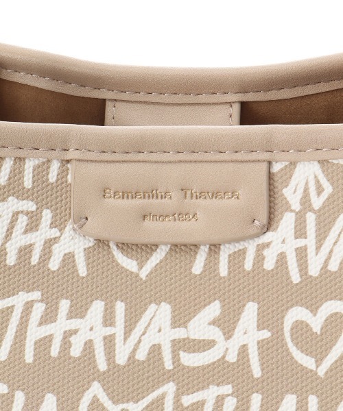 Samantha Thavasa（サマンサタバサ）の「スクリッタ柄キャンバスデザイン合皮トートバッグ[Revival Collection]（トートバッグ・レディース・ベージュ/ブラック/ピンクベージュ・FREE）」の13枚目の写真