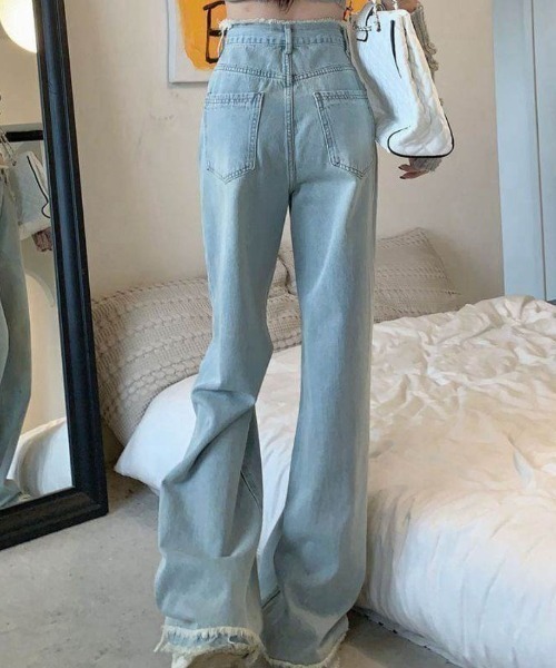 maison de LATIR(メゾンドラティール)の「旬デニムスタイルを楽しめる夏服ワイドデニムイージーパンツ(その他パンツ・レディース・ブラック/ライトブルー/ホワイト/ブルー・L/M)」の9枚目の写真