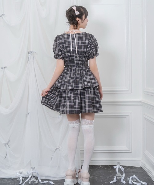 Honey Cinnamon（ハニーシナモン）の「デコルテリボン配色チェックワンピース（ワンピース・レディース・ネイビー/ダークグレー・FREE）」の4枚目の写真