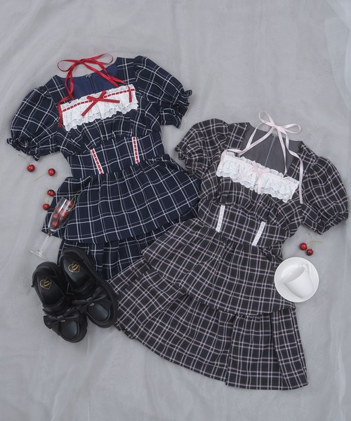 Honey Cinnamon（ハニーシナモン）の「デコルテリボン配色チェックワンピース（ワンピース・レディース・ネイビー/ダークグレー・FREE）」の8枚目の写真