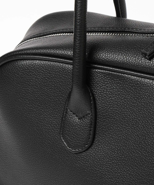 LOWRYS FARM（ローリーズファーム）の「チャームツキＢＩＧボストン　581122（ショルダーバッグ・レディース・ブラック/ブラウン・FREE）」の16枚目の写真