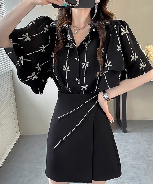 Miniministore(ミニミニストア)の「総柄ブラウスダブルフレアスリーブトップス(シャツ/ブラウス・レディース・ブラック系2/ブルー/アイボリー/ブラック系1/カラフル・M/S)」の8枚目の写真