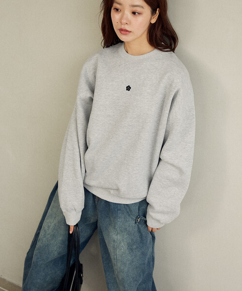 PUBLUX（パブリュクス）の「MARY QUANT × PUBLUX/マリークワント ワンポイント ロゴ刺繍 裏起毛 スウェット　限定展開（スウェット・レディース・ブラック/グレー/チャコールグレー/ナチュラル/ブラウン/ネイビー・ﾌﾘ-）」の10枚目の写真