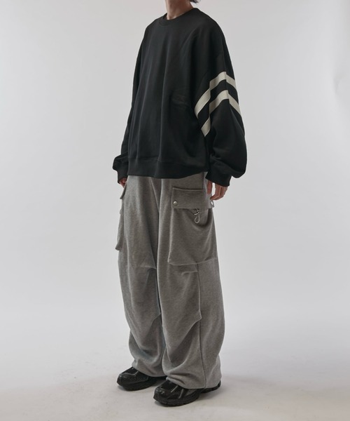 Lui's（ルイス）の「【Neucon/ニューコン】ダブルポケットパラシュートスウェットカーゴパンツ（スウェットパンツ・メンズ・グレー/ブラック・2/1）」の8枚目の写真