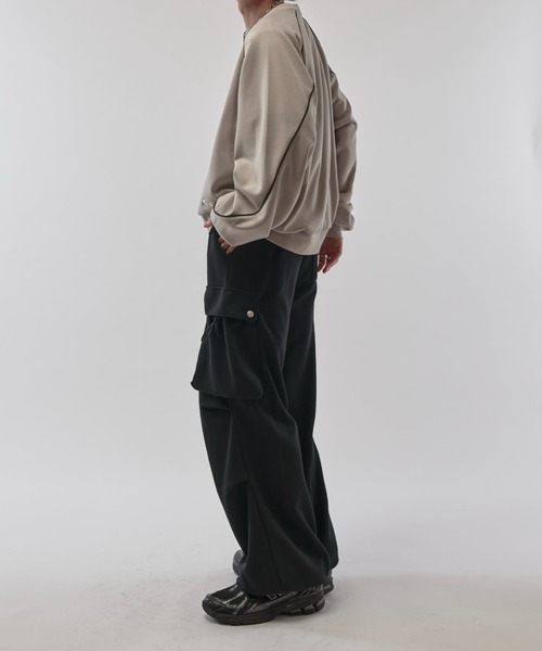 Lui's（ルイス）の「【Neucon/ニューコン】ダブルポケットパラシュートスウェットカーゴパンツ（スウェットパンツ・メンズ・グレー/ブラック・2/1）」の4枚目の写真