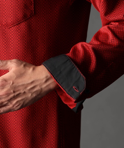 NICOLE CLUB FOR MEN（ニコルクラブフォーメン）の「ジオメトリックスタンドボタンダウンシャツ（シャツ/ブラウス・メンズ・ブラック系/ブルー系/オレンジ系/ホワイト系・MEDIUM/LARGE/X-LARGE）」の14枚目の写真