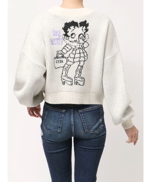 BETTY BOOP(ベティ・ブープ)の「BETTY×GYDA shortニットトップス(ニット/セーター・レディース・パープル/ブラック/オフホワイト・FREE)」の2枚目の写真