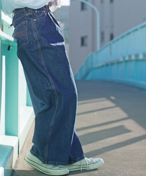 PAR ICI（パーリッシィ）の「13OZデニム ワイドタックパンツ（デニムパンツ・レディース・ブルー/ネイビー/サックスブルー・M/S）」の10枚目の写真