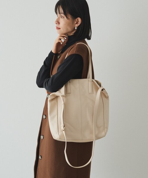 美品　ラシット　レザーバッグ ラシット russet レザー2WAYショルダーバッグ(CEー015ーOUT