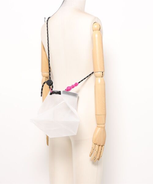 ammy.（エイミードット）の「【 ammy. / エイミードット 】 パラコード 防水 ビニール バッグ / ポーチ（ショルダーバッグ・レディース・B/A・ONE SIZE）」の11枚目の写真