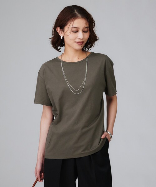 UNTITLED（アンタイトル）の「【接触冷感/コットン100/洗える/Tシャツ】半袖天竺プルオーバー（Tシャツ/カットソー・レディース・ダークグレー/オフホワイト/キャメル・48/44/04/02/00）」の10枚目の写真