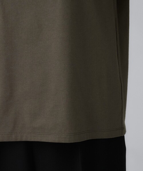 UNTITLED（アンタイトル）の「【接触冷感/コットン100/洗える/Tシャツ】半袖天竺プルオーバー（Tシャツ/カットソー・レディース・ダークグレー/オフホワイト/キャメル・48/44/04/02/00）」の22枚目の写真