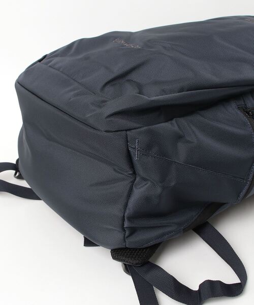 karrimor（カリマー）の「tribute 25（バックパック/リュック・メンズ・ブラック/チャコールグレー/ネイビー系・FREE）」の9枚目の写真