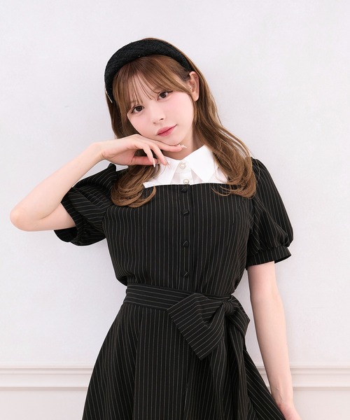 apres jour(アプレジュール)の「【セット着用可能】レイヤードパフスリトップス(シャツ/ブラウス・レディース・ブラック系その他2/ブラウン系その他/グレー系その他/ブラック系その他・フリー/X-LARGE)」の2枚目の写真