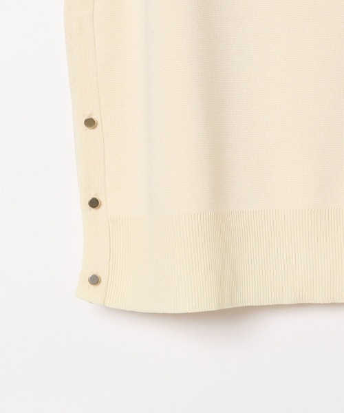 BAYFLOW（ベイフロー）の「ハイゲージＶニットベスト（ニット/セーター・レディース・マスタード/チャコール/オフホワイト・FREE）」の4枚目の写真