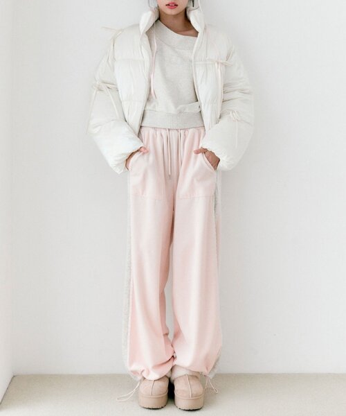 OLIVE des OLIVE（オリーブデオリーブ）の「リボンエコダウンブルゾン（ダウンジャケット/コート・レディース・ピンク/サックスブルー/ブラック/オフホワイト・FREE）」の14枚目の写真