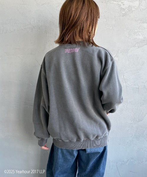 GOOD ROCK SPEED（グッドロックスピード）の「[GOOD ROCK SPEED/グッドロックスピード] 別注 THE WHO ロゴプリントスウェット（スウェット・レディース・チャコールグレー・M/L/XL）」の4枚目の写真