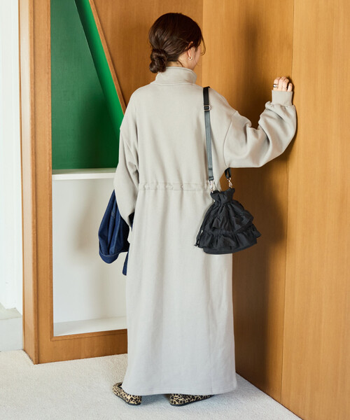 FREAK'S STORE（フリークスストア）の「限定展開 KELTY × FREAK'S STORE/ケルティ 別注 裏起毛 ハーフジップ ウエスト リボン ワンピース（ワンピース・レディース・ベージュ/ネイビー/ライトグレー/ブラック・ﾌﾘ-）」の19枚目の写真