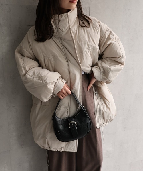 ap retro(アプレトロ)の「【サステナブル】 ナイロンモンスターコート / パディングコート《動画あり》(ダウンジャケット/コート・レディース・ベージュ/ブラック/アイボリー・FREE)」の12枚目の写真