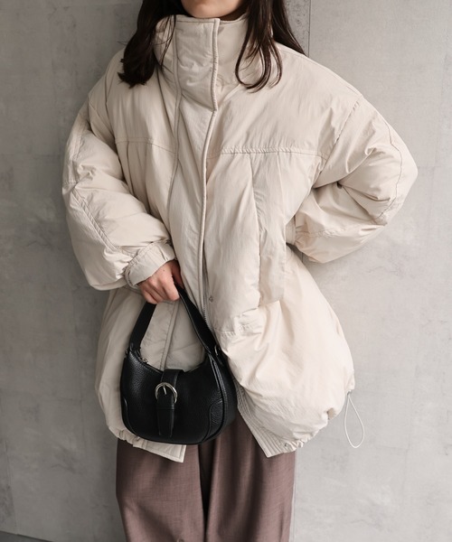 ap retro(アプレトロ)の「【サステナブル】 ナイロンモンスターコート / パディングコート《動画あり》(ダウンジャケット/コート・レディース・ベージュ/ブラック/アイボリー・FREE)」の14枚目の写真