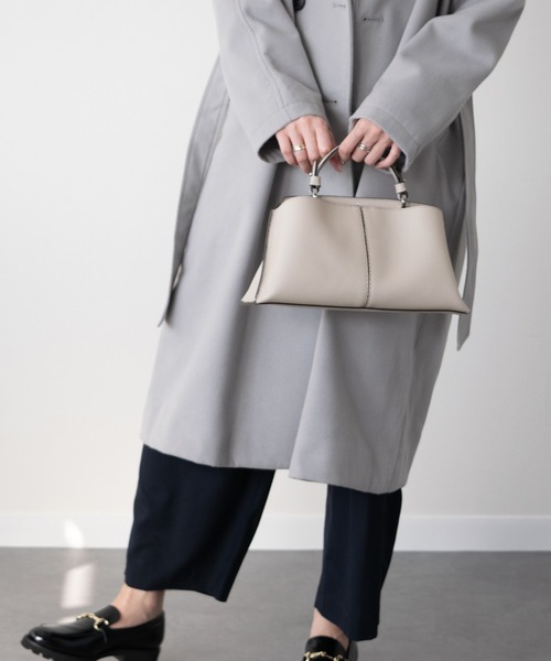 LORISTELLA(ロリステッラ)の「【LORISTELLA】レザーハンドルセンターシームハンドバッグ(Q56385)(ハンドバッグ・レディース・ブラック/ライトグレー・ALL)」の12枚目の写真