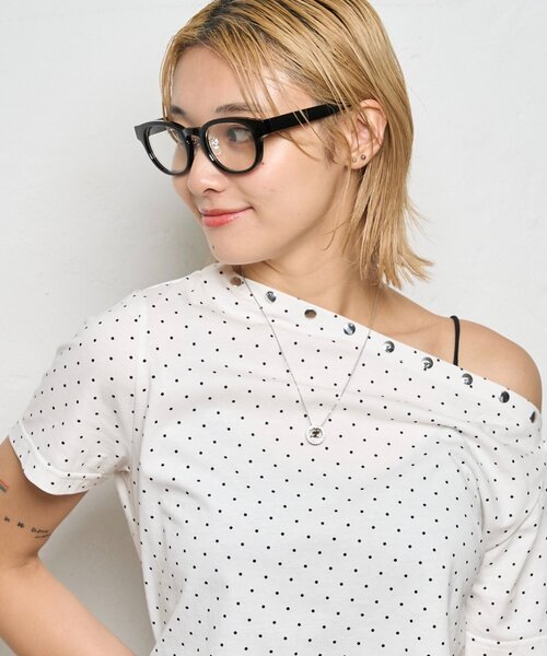 WHO'S WHO gallery(フーズフーギャラリー)の「太ブチメガネ(サングラス・レディース・ブラック/ブラウン・FREE)」の1枚目の写真