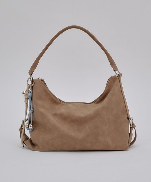 CIAOPANIC TYPY（チャオパニックティピー）の「:新色追加！【yomo企画】チャーム付きワンハンドルベルトデザインバック（トートバッグ・レディース・ブラック/ベージュ/グレイッシュベージュ/ダークブラウン・ONE SIZE）」の21枚目の写真