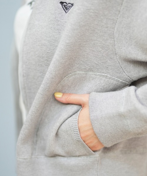 ROXY（ロキシー）の「ROXY/ロキシー セーター ジップアップフーディー RSR254009（ニット/セーター・レディース・グレー/スミクロ/ブラウン・M/L）」の18枚目の写真