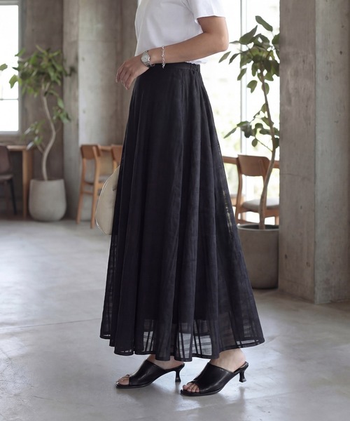 STYLE DELI（スタイルデリ）の「【Kana Oyama×BLK001】シアーチェックスカート／DELI size（スカート・レディース・ホワイト/ブラック/グリーン・01/02）」の5枚目の写真