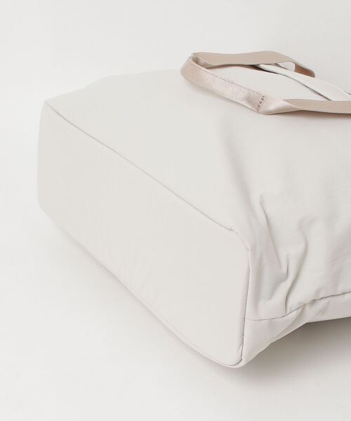 GREGORY(グレゴリー)の「スージートート SUSZY TOTE アッシュベージュ(トートバッグ・レディース・ベージュ系その他・ONE SIZE)」の3枚目の写真