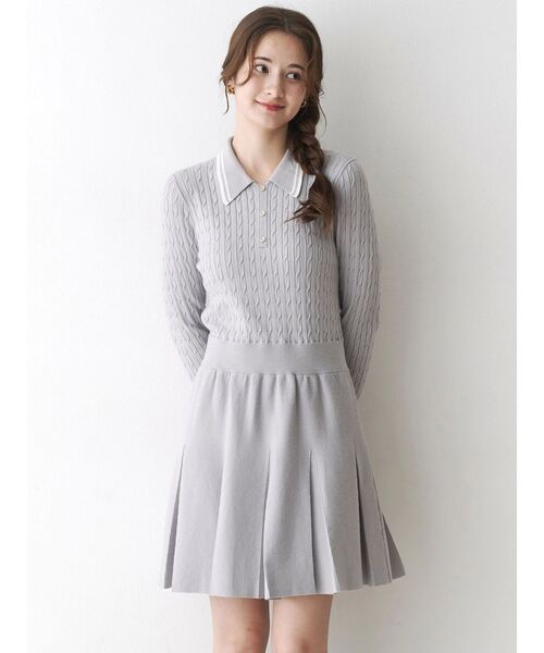 CALNAMUR(カルナムール)の「ニットプリーツワンピース(ワンピース・レディース・グレー/ネイビー/ブラウン・FREE)」の20枚目の写真