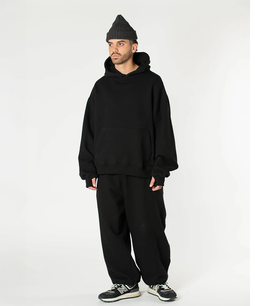 WISM（ウィズム）の「Estudio Niksen / エストゥディオ・ニクセン Signature Balloon Joggers（スウェットパンツ・メンズ・ライトグレー/ブラック・FREE）」の9枚目の写真