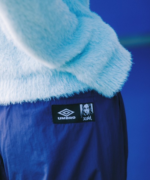 UMBRO（アンブロ）の「X-girl x UMBRO WIDE LEG TRACK PANTS（その他パンツ・レディース・ブラック/ネイビー・M/S）」の14枚目の写真