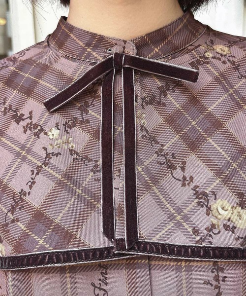 F i.n.t（フィント）の「プチフラワーチェック柄ケープ付きワンピース/fint フィント（ワンピース・レディース・ネイビー/ブラウン×イエロー・FREE）」の19枚目の写真