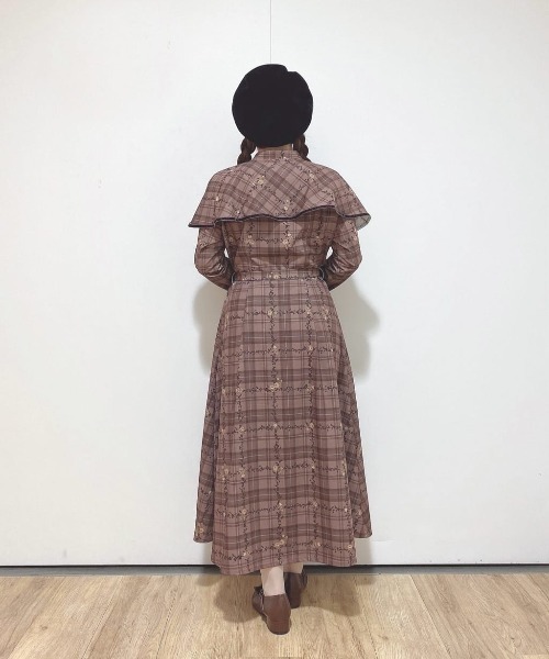 セール】プチフラワーチェック柄ケープ付きワンピース/fint フィント