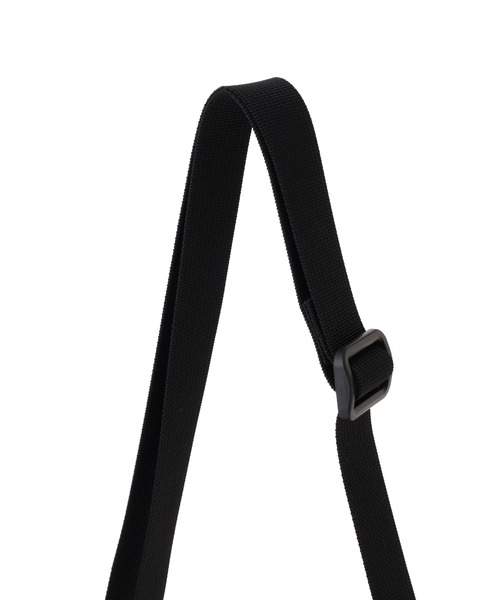 MHL.（エムエイチエル）の「MATT NYLON（ショルダーバッグ・レディース・ブラック/ホワイト系その他3・FREE）」の14枚目の写真