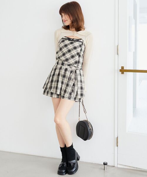 MAJESTIC LEGON（マジェスティックレゴン）の「バイカラーキャミ＆ショートボレロセット（ニット/セーター・レディース・ブラック/ベージュ/アイボリー/ブラック系その他・MEDIUM）」の6枚目の写真