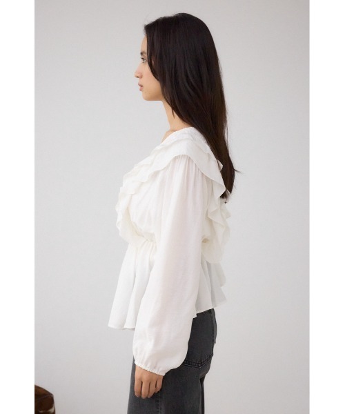 AZUL by moussy(アズールバイマウジー)の「ラッフルショルダー長袖ブラウス(シャツ/ブラウス・レディース・アイボリー/ブラック・SMALL/MEDIUM)」の8枚目の写真