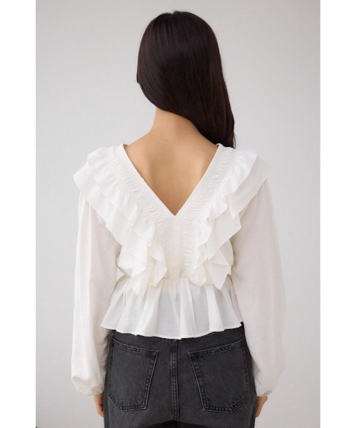 AZUL by moussy(アズールバイマウジー)の「ラッフルショルダー長袖ブラウス(シャツ/ブラウス・レディース・アイボリー/ブラック・SMALL/MEDIUM)」の16枚目の写真
