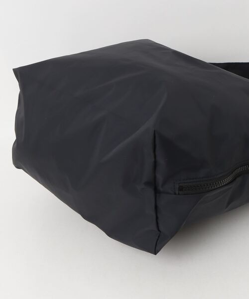 yorozu(ヨロズ)の「(CANNABIS別注)yorozu CORDURA TASUKI Shoulder 2番(111YZ134CN)(ショルダーバッグ・メンズ・ブラック・FREE)」の3枚目の写真