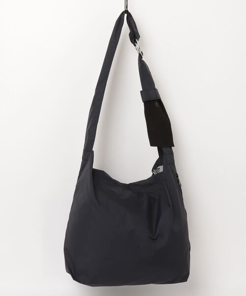 yorozu(ヨロズ)の「(CANNABIS別注)yorozu CORDURA TASUKI Shoulder 2番(111YZ134CN)(ショルダーバッグ・メンズ・ブラック・FREE)」の9枚目の写真