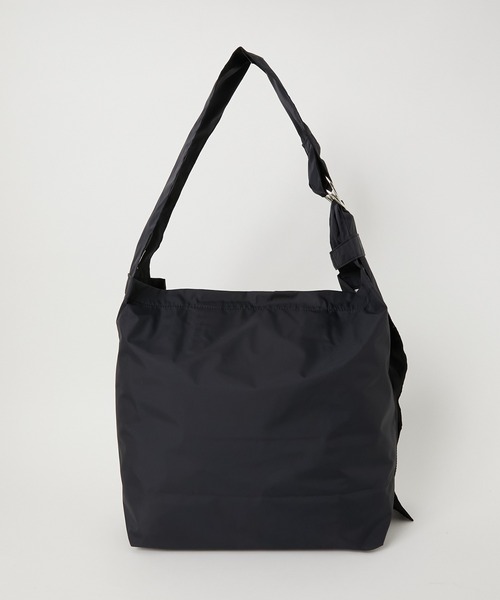 yorozu(ヨロズ)の「(CANNABIS別注)yorozu CORDURA TASUKI Shoulder 2番(111YZ134CN)(ショルダーバッグ・メンズ・ブラック・FREE)」の11枚目の写真