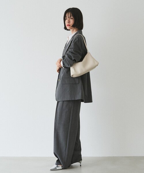 russet（ラシット）の「レザー2WAYショルダーバッグ（ショルダーバッグ・レディース・アイボリー/ブラック/ダークブラウン/サックスブルー・FREE）」の15枚目の写真